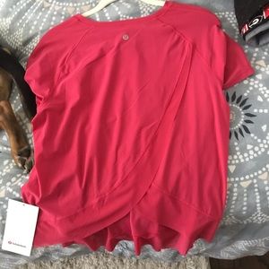lululemon workout top